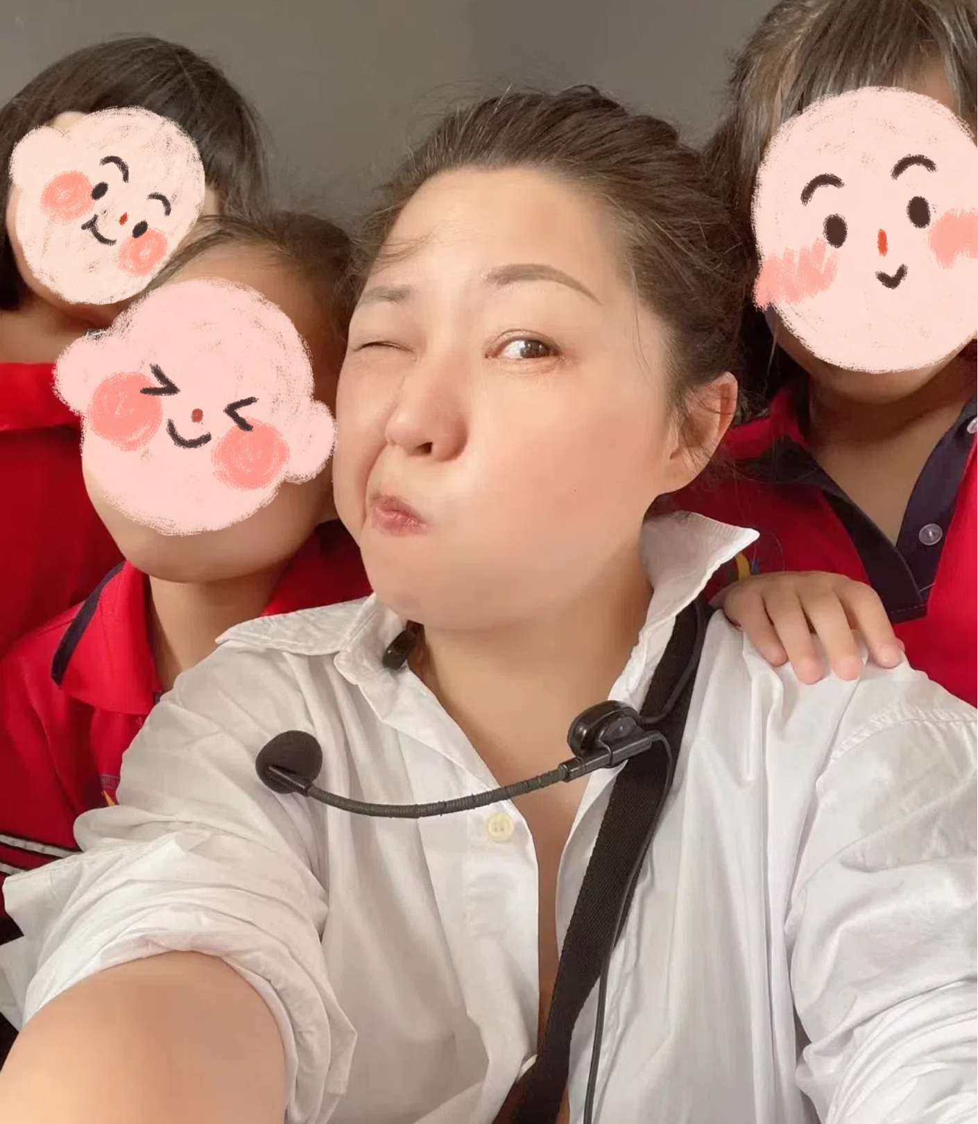 周婷2.jpg